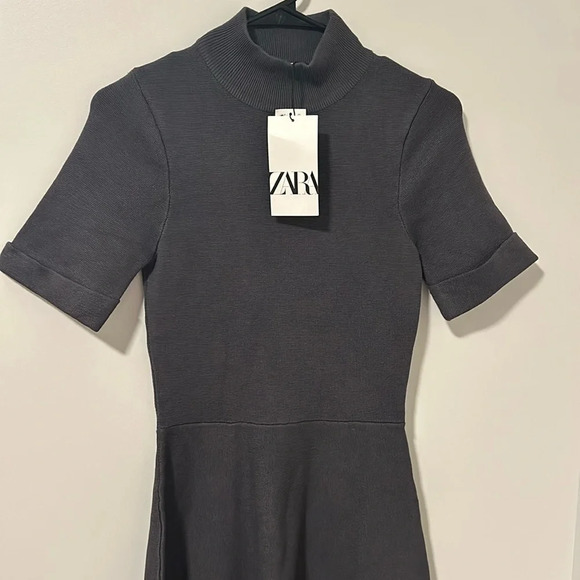NWT Zara Sweater Knit Gray Scoop Neck Fall Dress Size Medium - Picture 1 of 5
